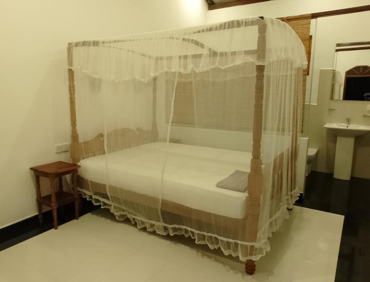Skywalker Guest House Weligama Extérieur photo