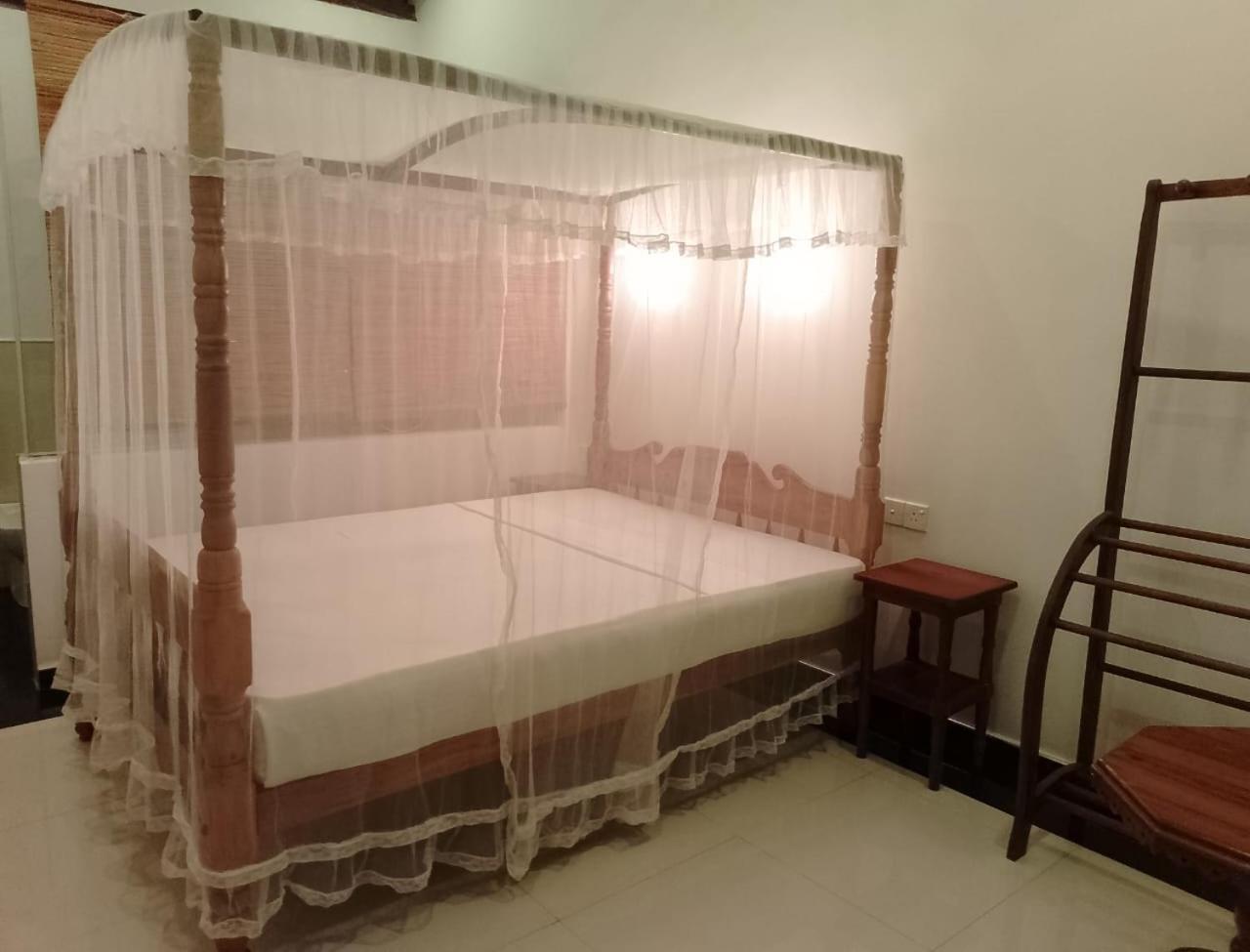 Skywalker Guest House Weligama Extérieur photo