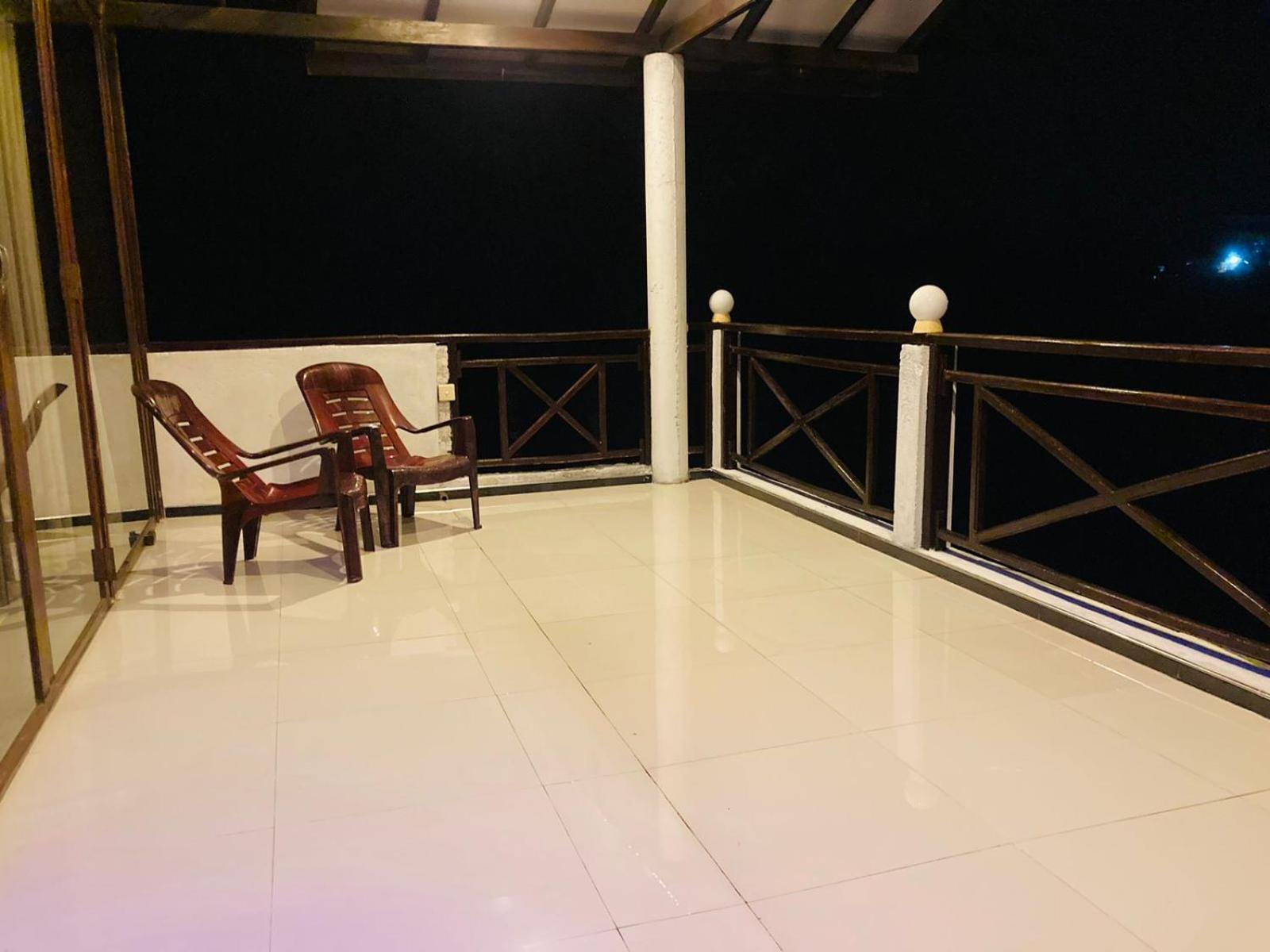 Skywalker Guest House Weligama Extérieur photo